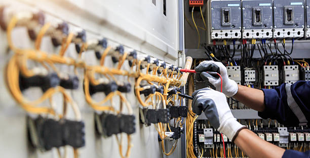 Professional Electrician technician working in Rockmart, GA